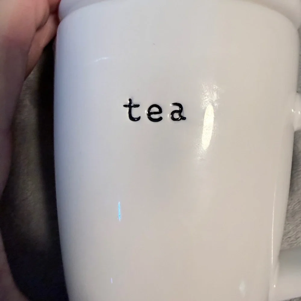 Pottery Barn Coffee House Tea Infuser Mug White Ceramic Lid Strainer